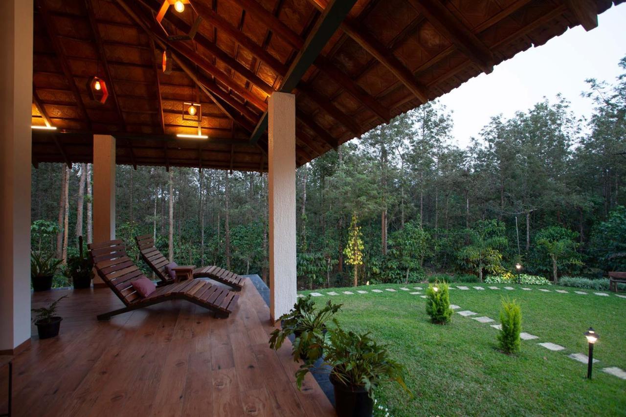 Stayvista At Cedar - Strelitzia 2Bhk With Breakfast And Jacuzzi Chikmagalur Luaran gambar